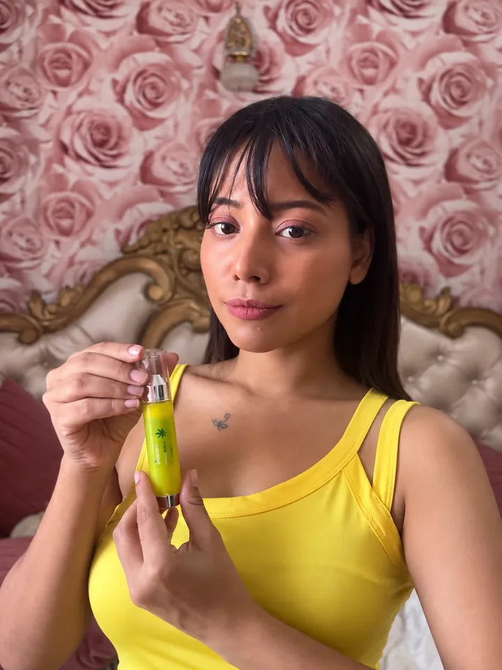 Using the Green Mantra applicator